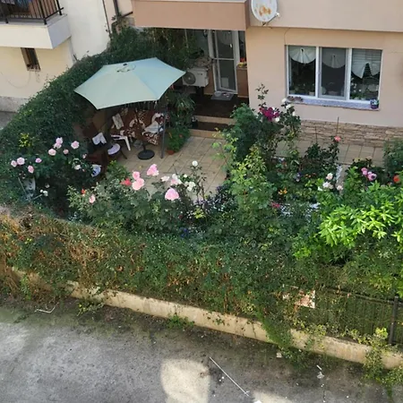 делукс -тюркоазен релакс Apartamento Pomorie